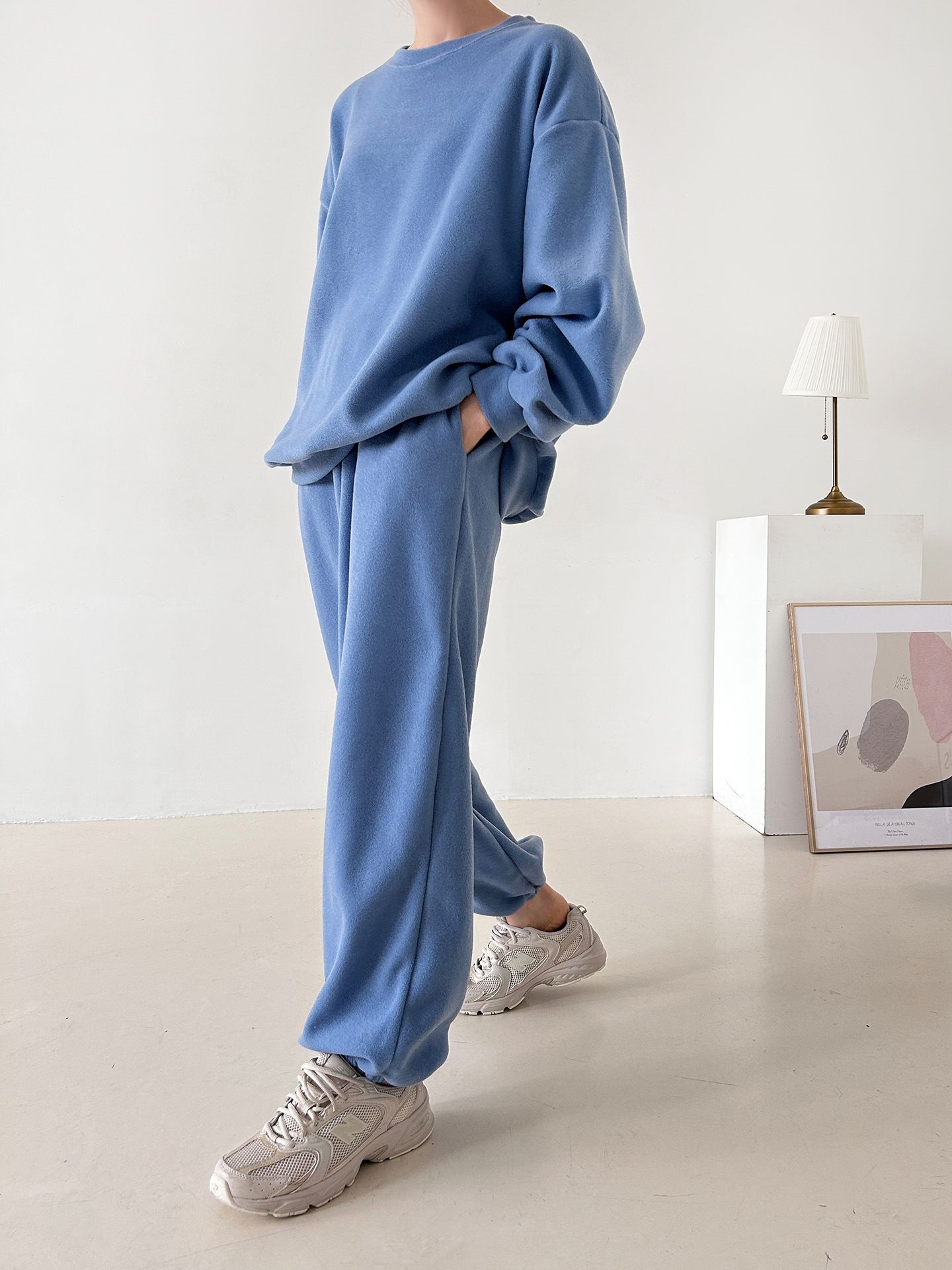 フリースラウンドネックウエストゴム長袖ジョガーカラーセットアップ | 詳細画像4