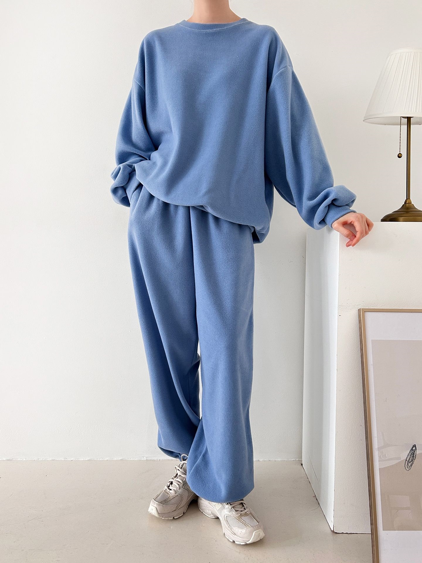 フリースラウンドネックウエストゴム長袖ジョガーカラーセットアップ | 詳細画像11