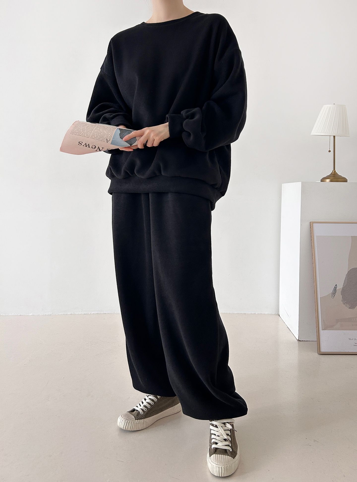 フリースラウンドネックウエストゴム長袖ジョガーカラーセットアップ | 詳細画像34