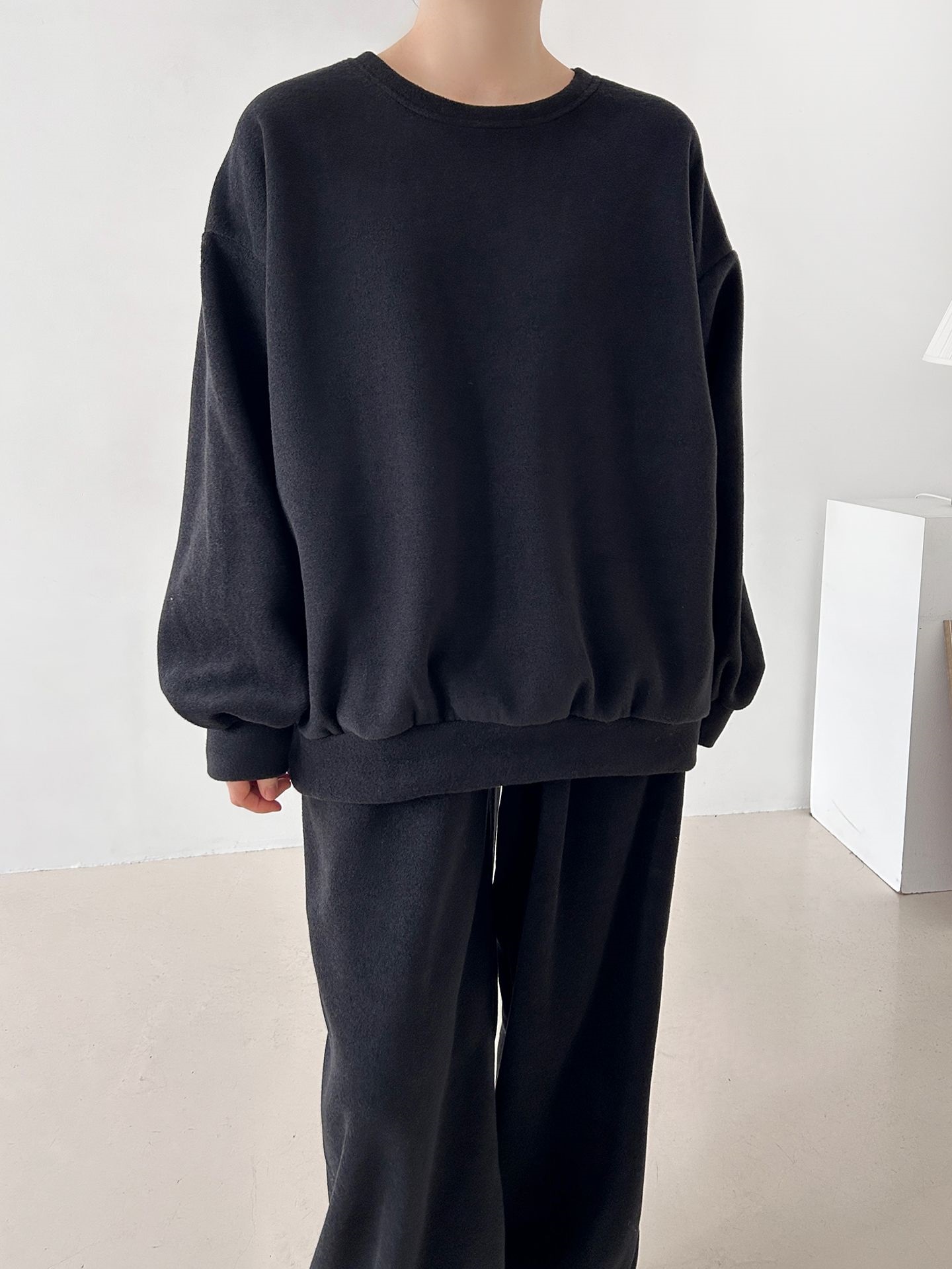 フリースラウンドネックウエストゴム長袖ジョガーカラーセットアップ | 詳細画像43