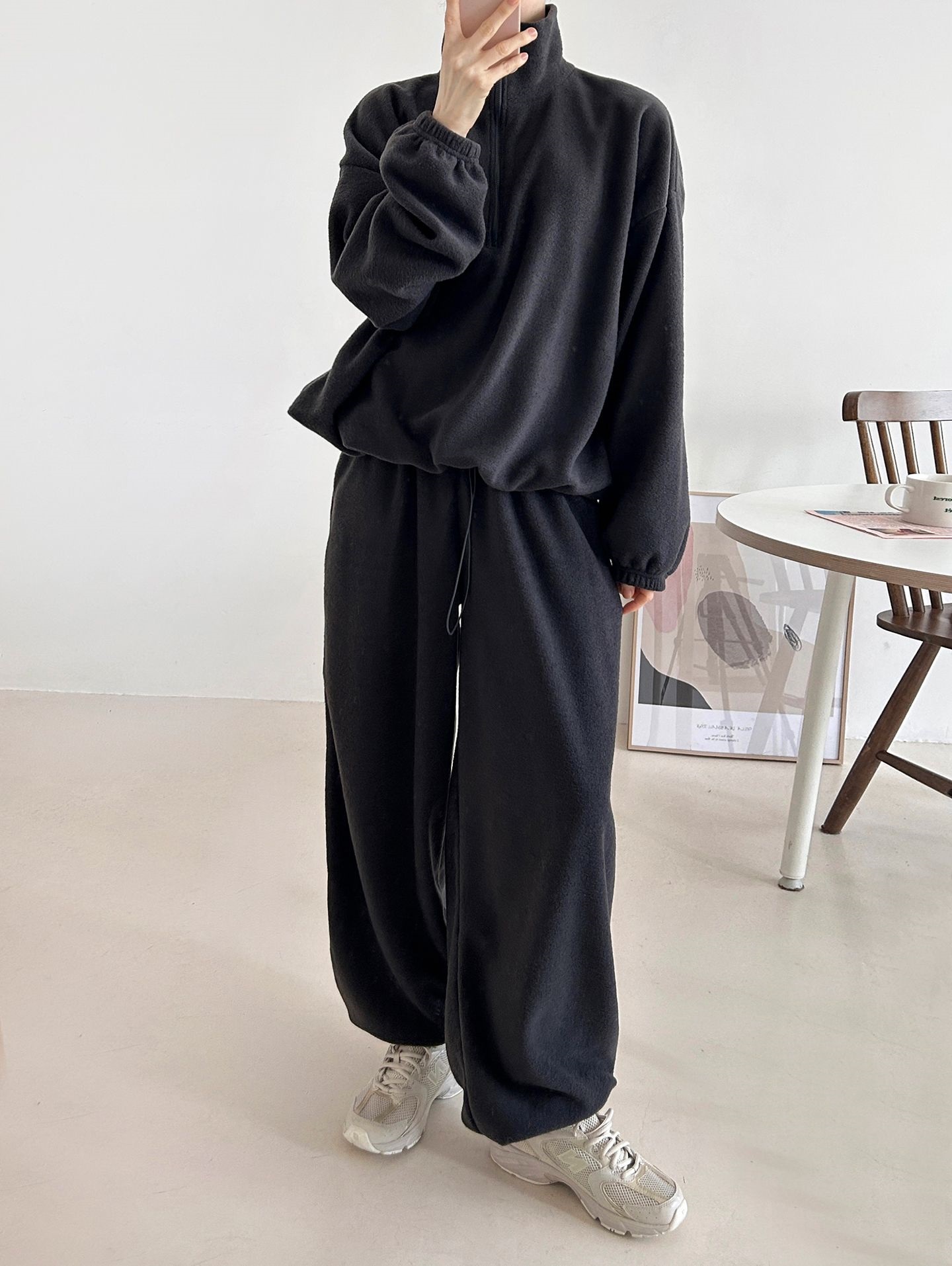 フリースハイネックハーフジップウエストゴムジョガーカラーセットアップ | 詳細画像14