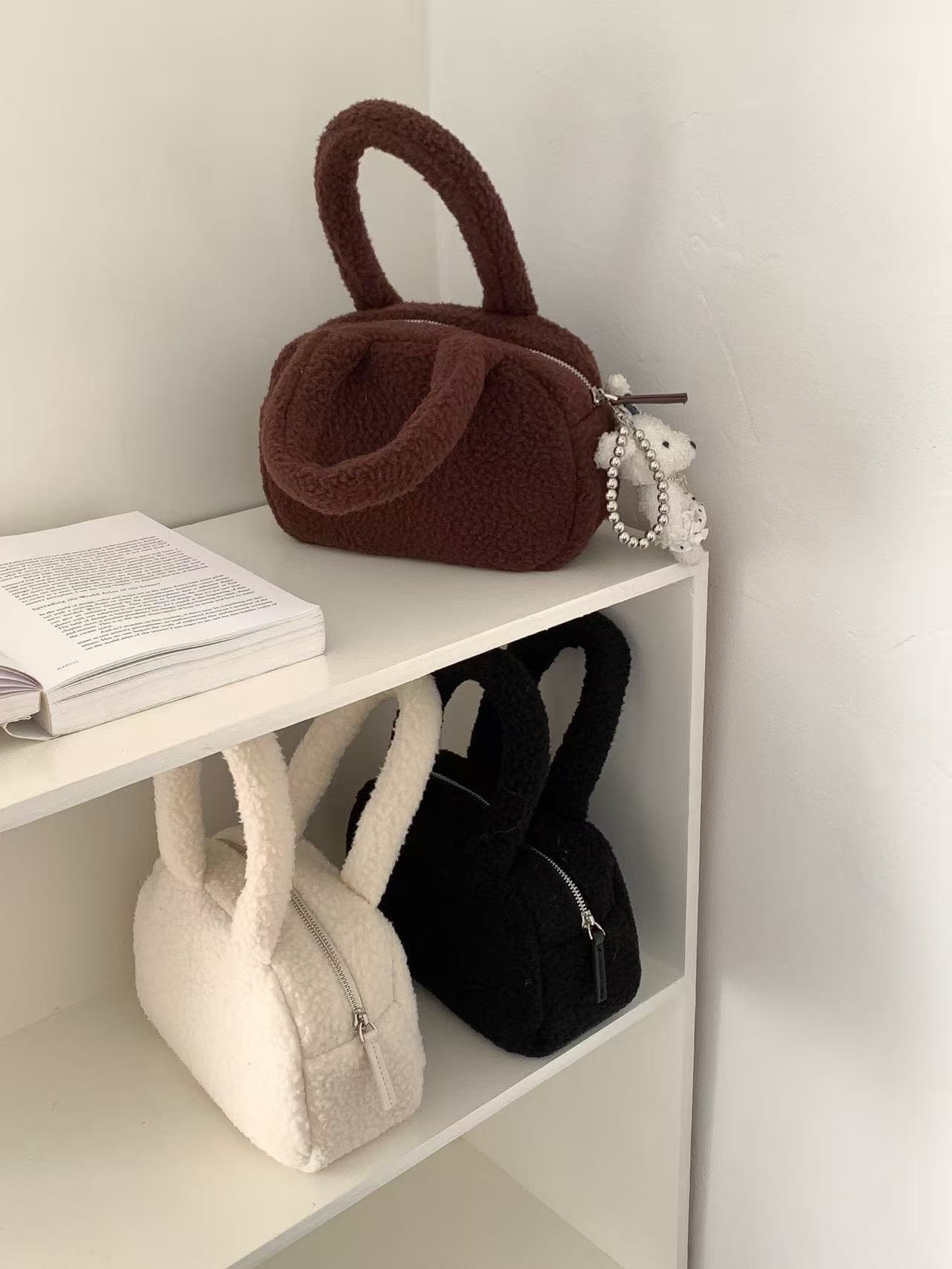 ボアカラーハンドバッグ | 詳細画像2