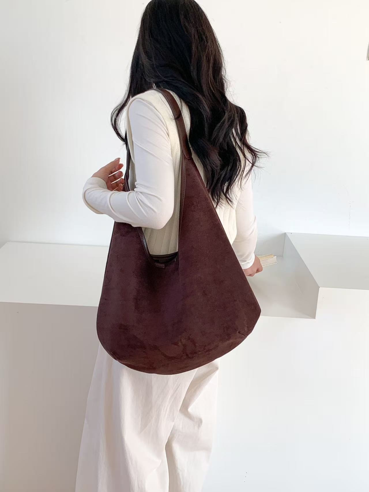 スエード調ベーシックカラートートバッグ | 詳細画像13