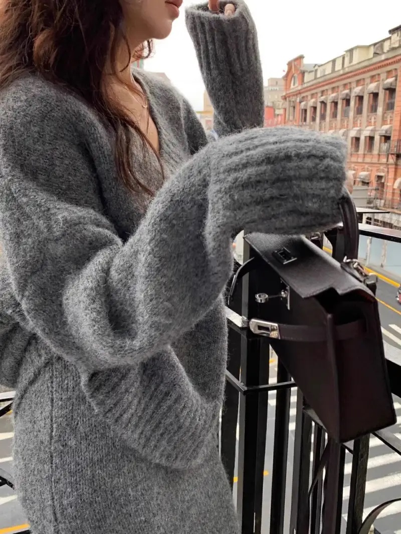 Vネックルーズスカートニットセット | 詳細画像6