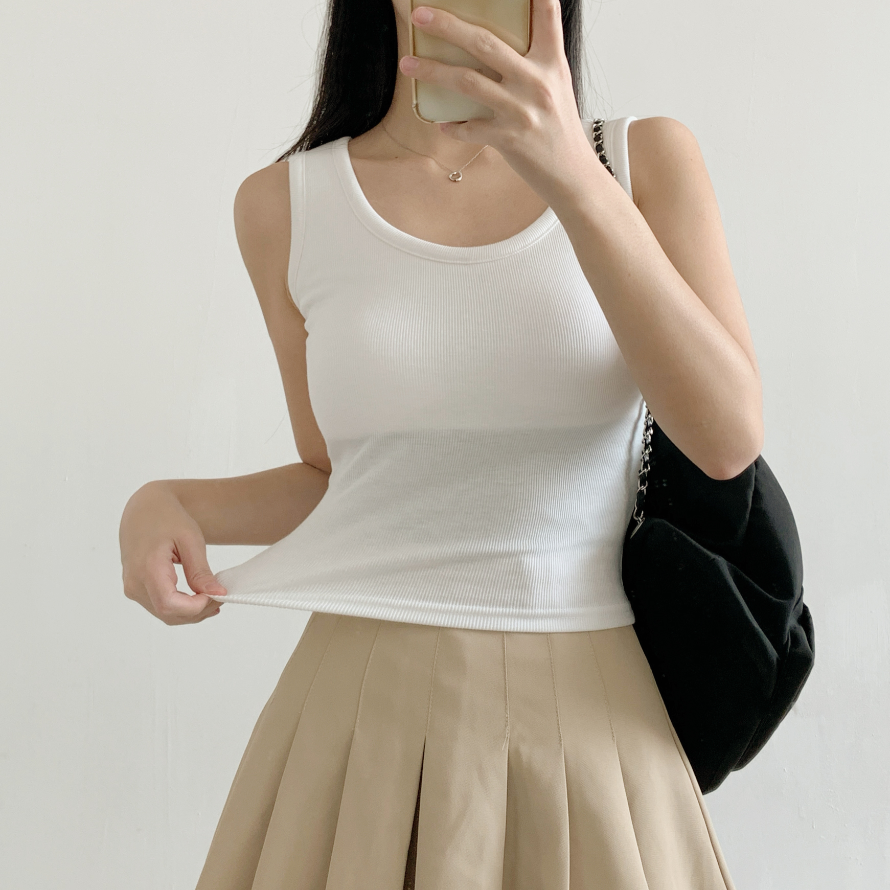 カップ付リブラウンドネックベーシックノースリーブ | 詳細画像16