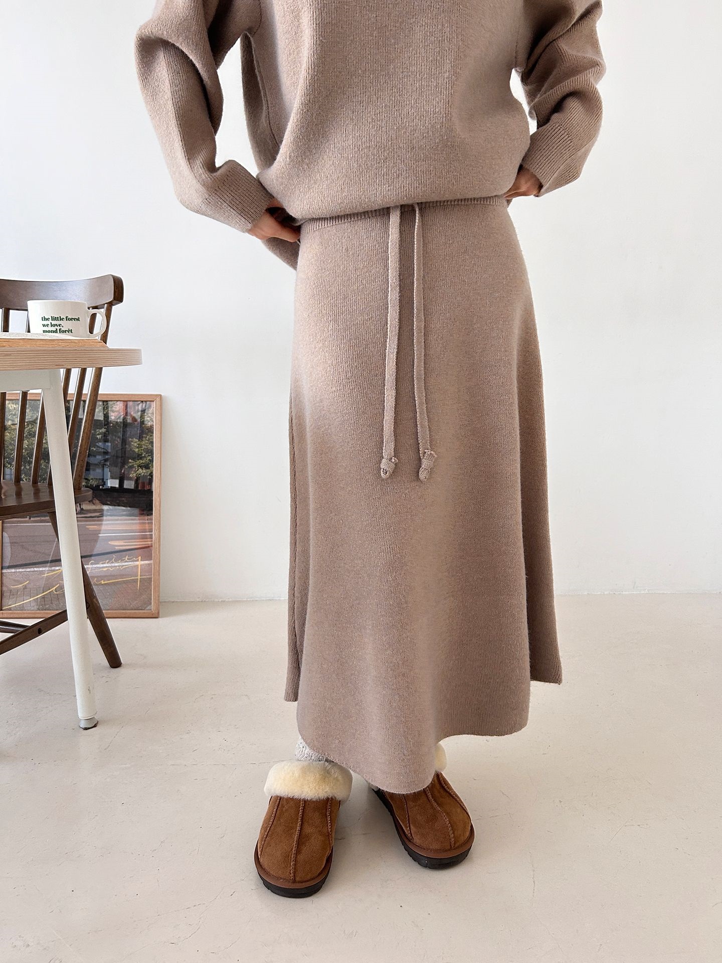 ラウンドネックドローストリングウエストゴムロング長袖無地カラーセットアップ | 詳細画像7