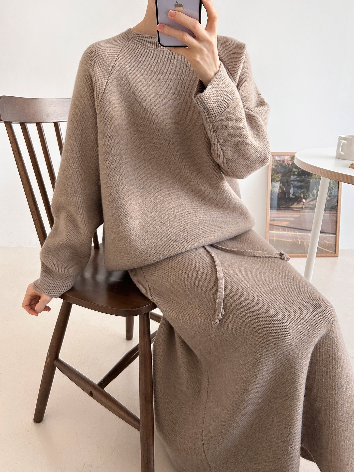 ラウンドネックドローストリングウエストゴムロング長袖無地カラーセットアップ | 詳細画像9