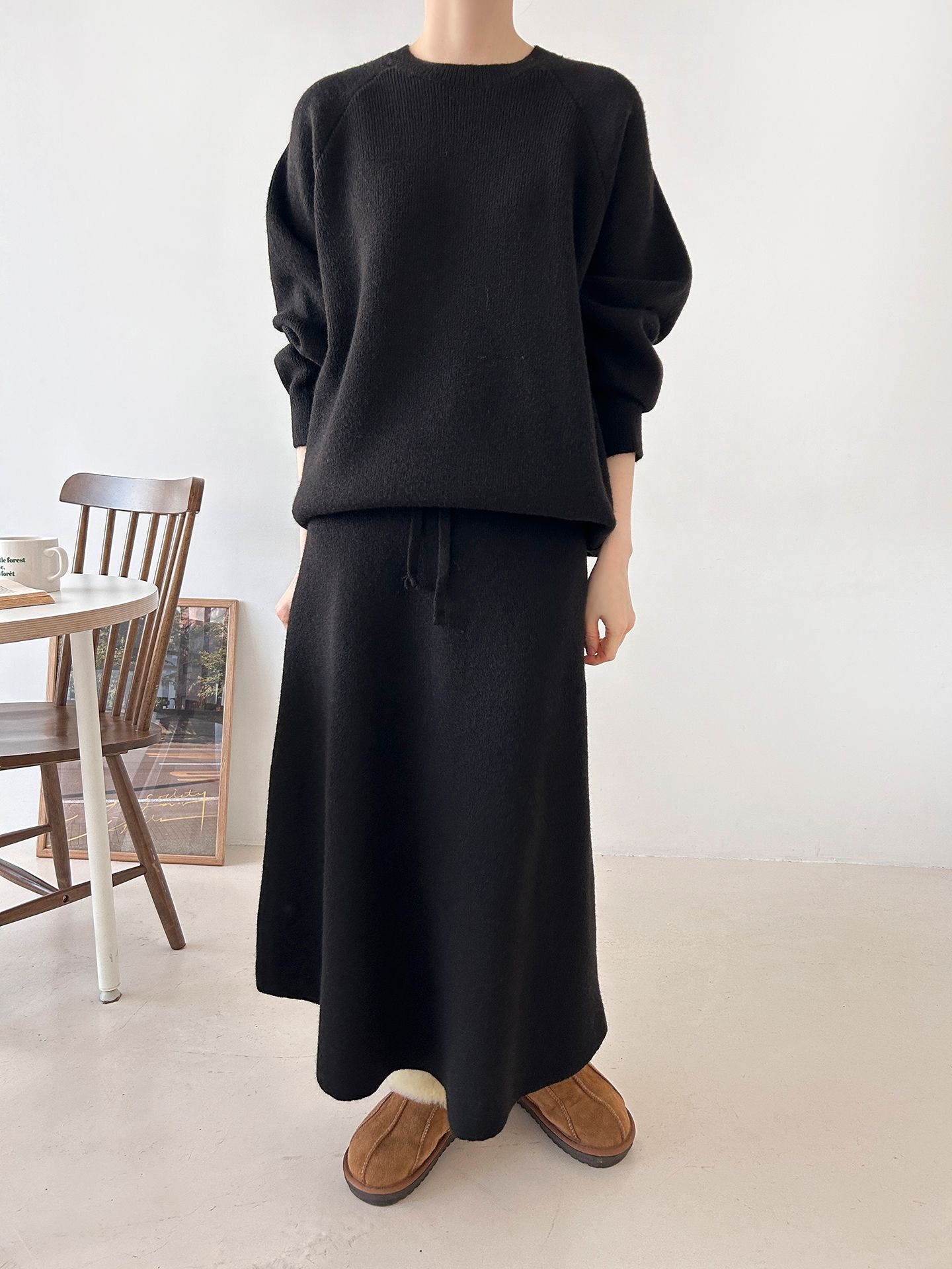 ラウンドネックドローストリングウエストゴムロング長袖無地カラーセットアップ | 詳細画像20