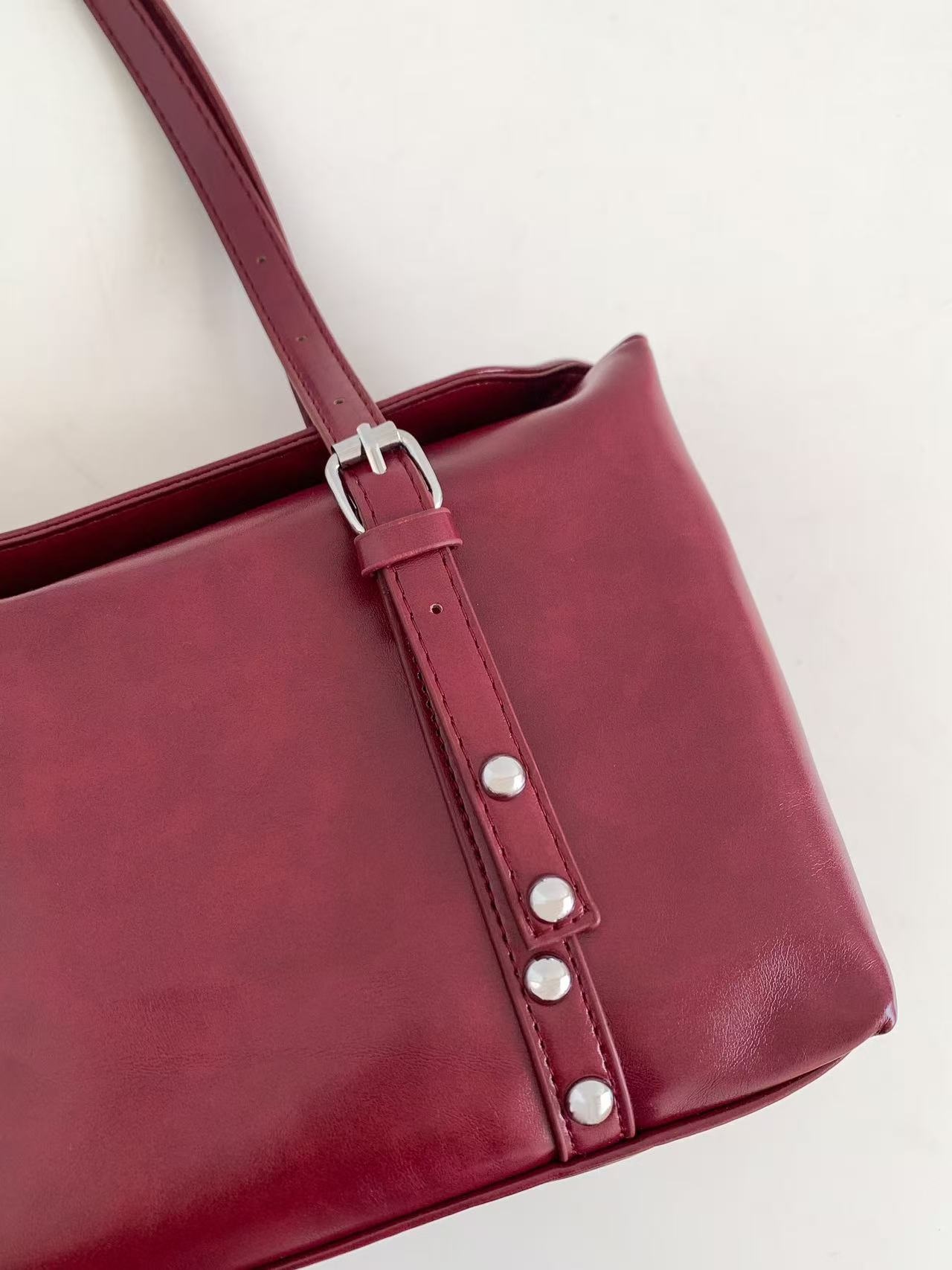 ストラップ付バックルスタッズショルダーバッグ | 詳細画像7