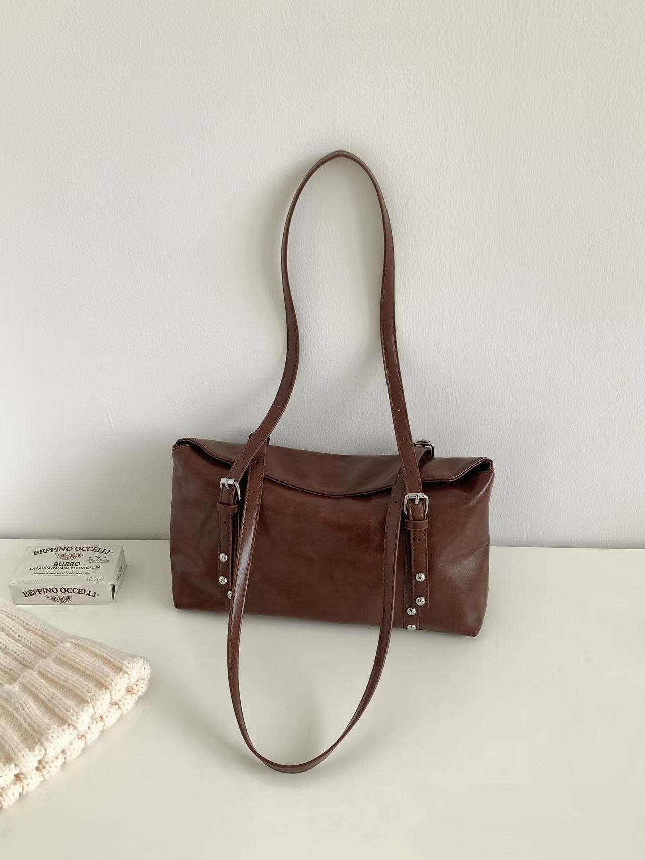 ストラップ付バックルスタッズショルダーバッグ | 詳細画像12