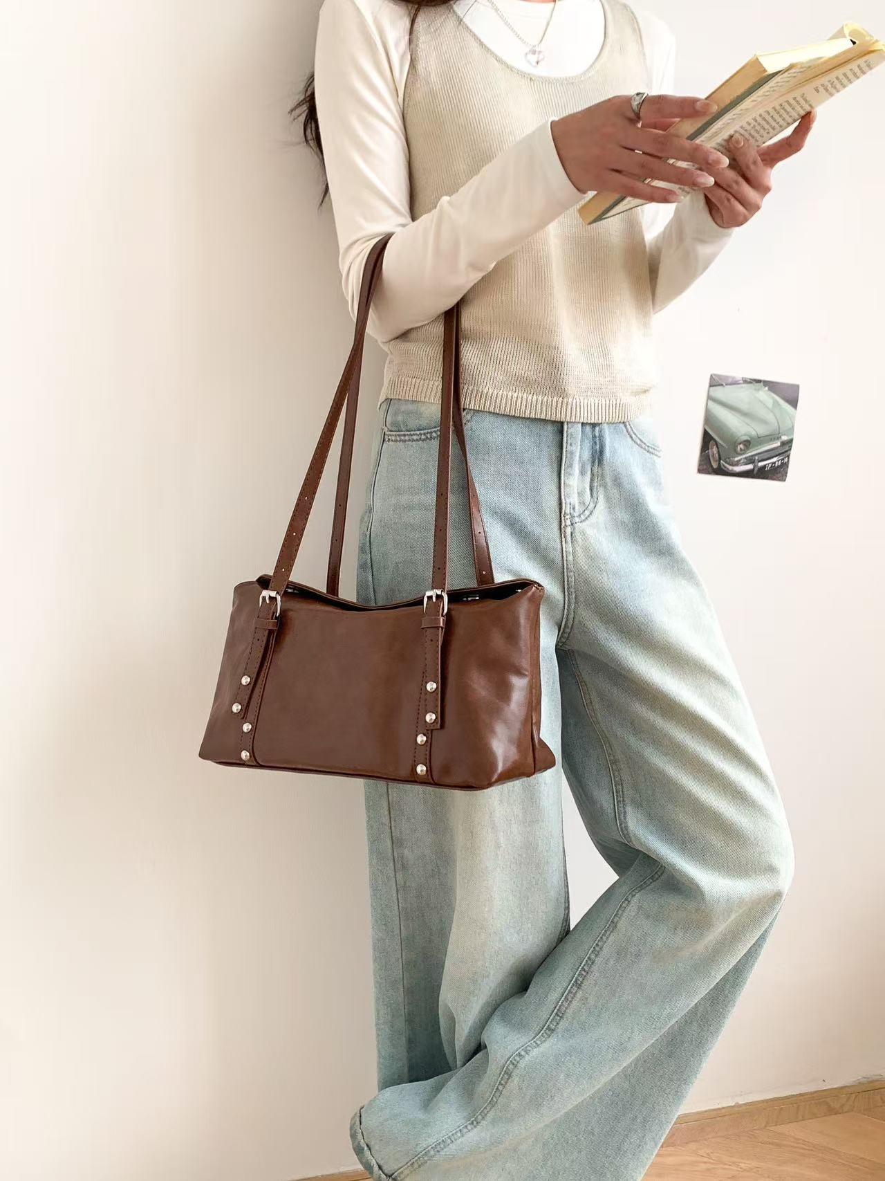 ストラップ付バックルスタッズショルダーバッグ | 詳細画像15