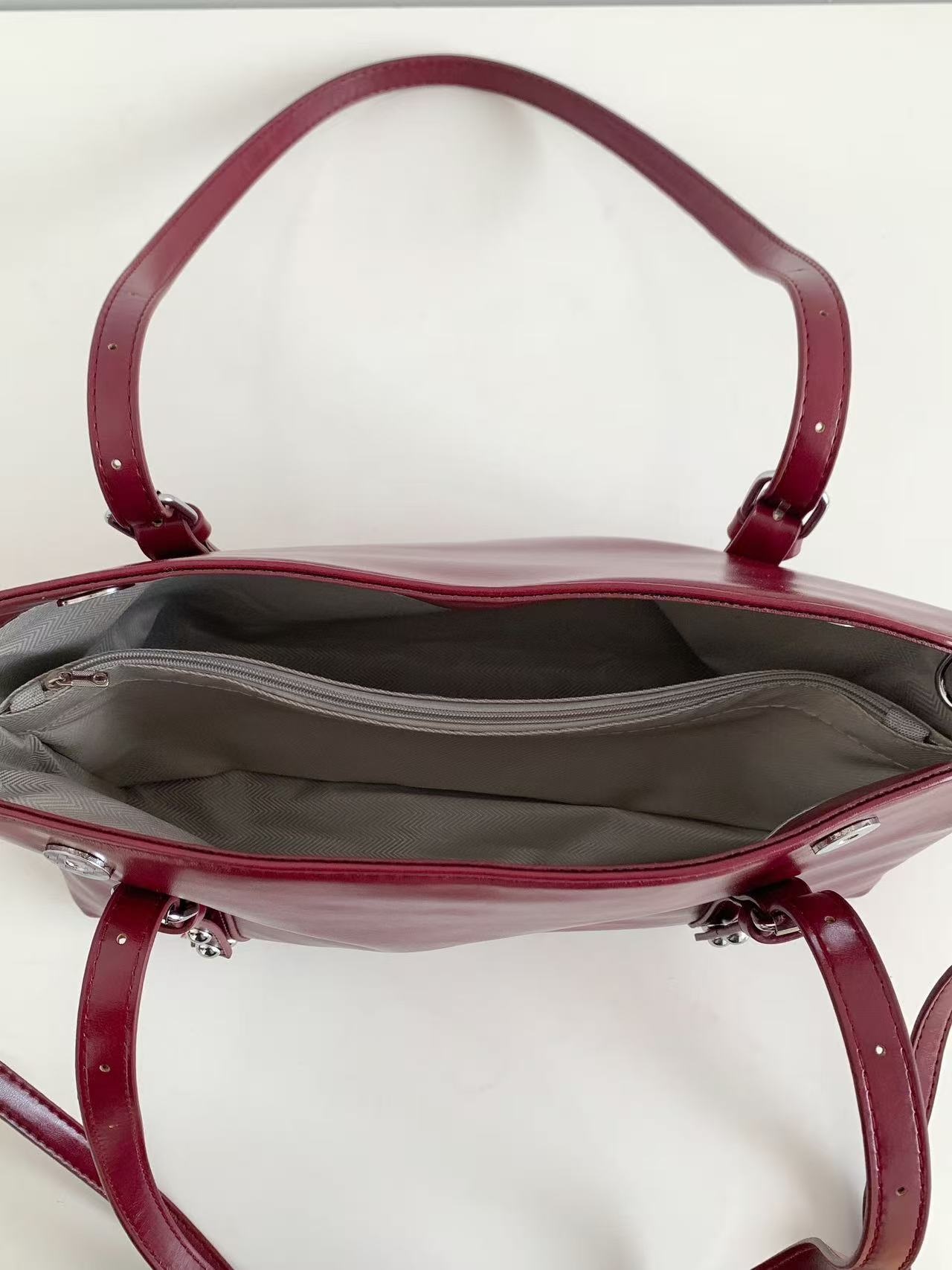 ストラップ付バックルスタッズショルダーバッグ | 詳細画像20