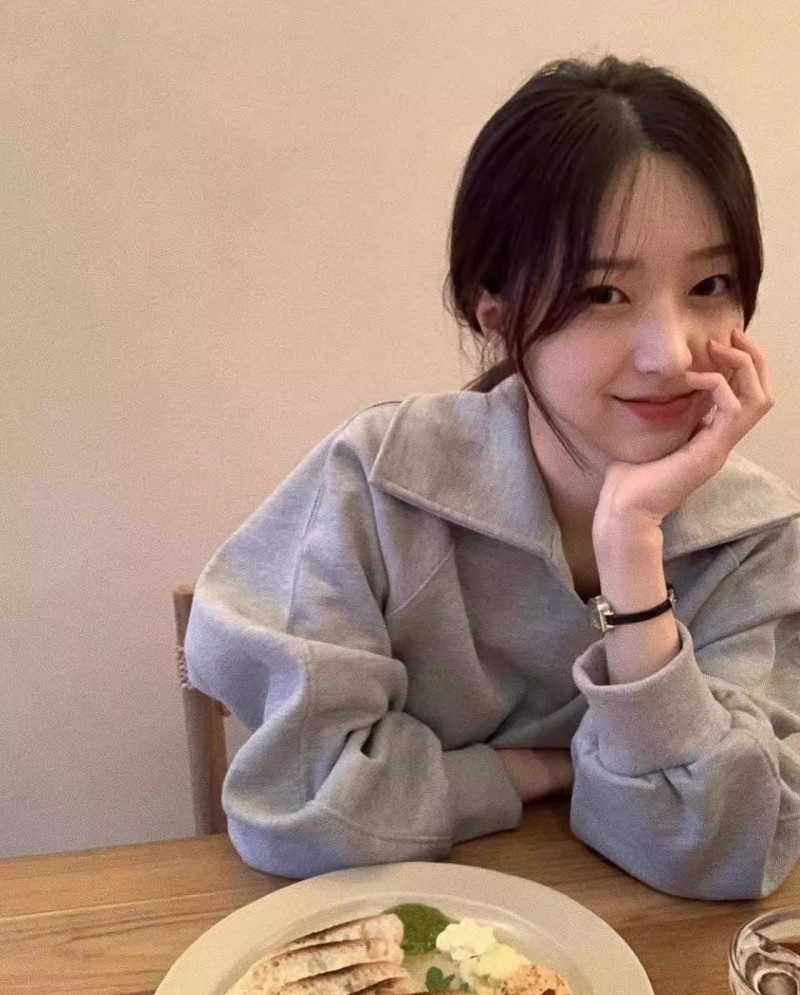 カラーVネックラグランスウェット | 詳細画像2