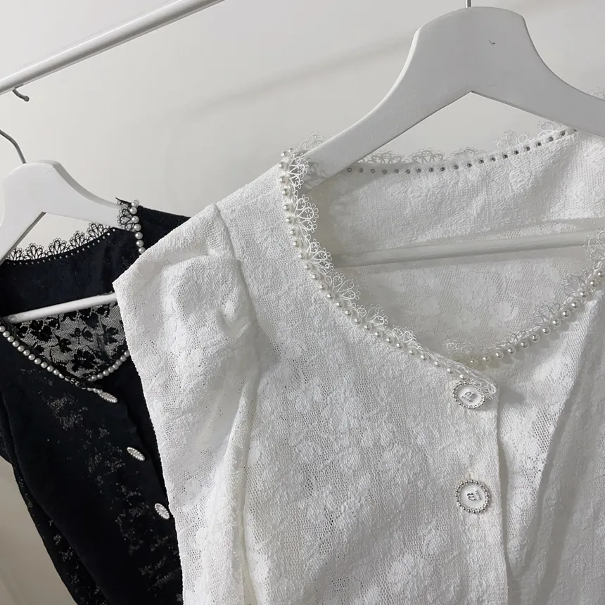 エコパールラウンドネックボタンレース花柄ブラウス | mirangmirang | 詳細画像21