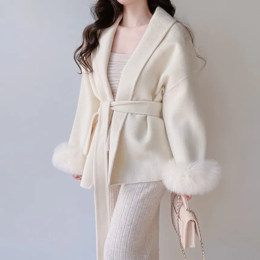 ストラップ付ウール混エコファーショートコート | mirangmirang | 詳細画像2