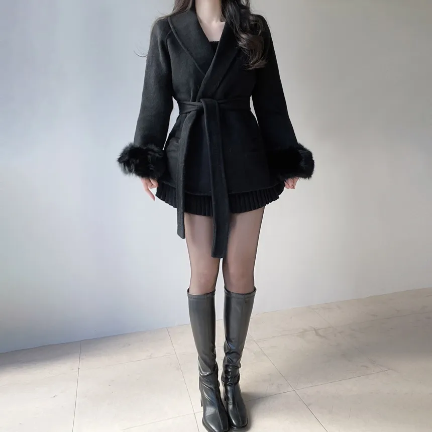 ストラップ付ウール混エコファーショートコート | mirangmirang | 詳細画像24