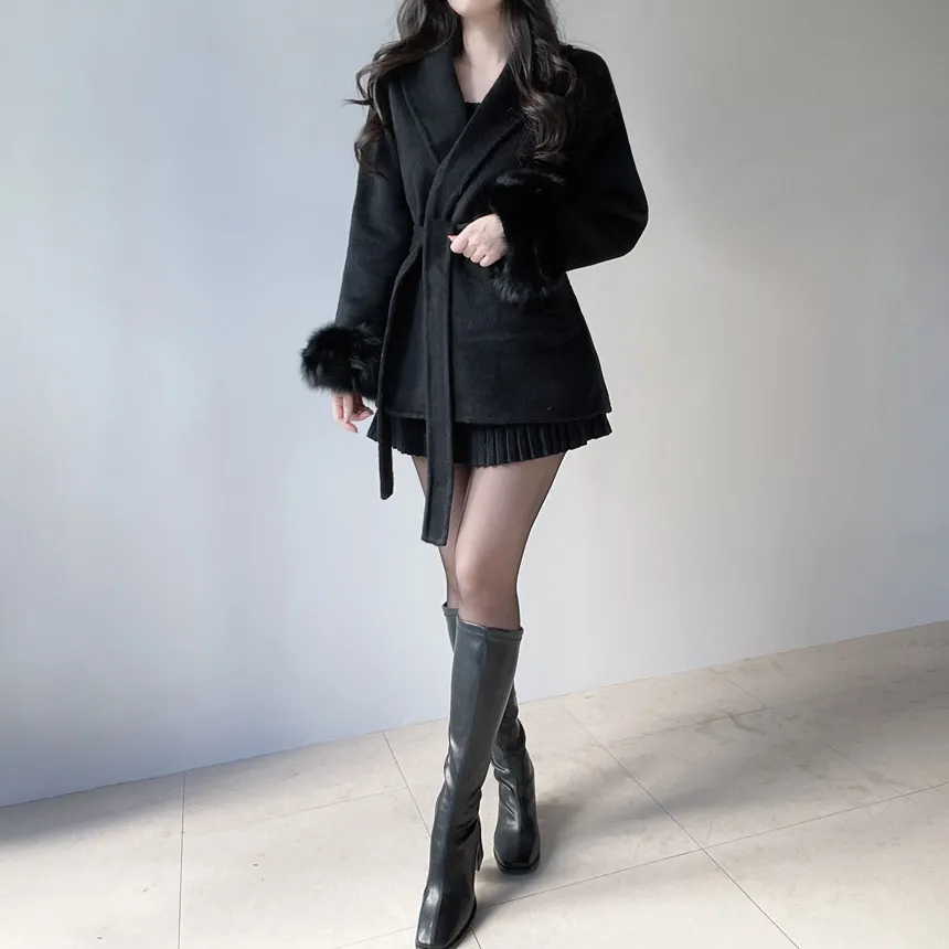 ストラップ付ウール混エコファーショートコート | mirangmirang | 詳細画像25