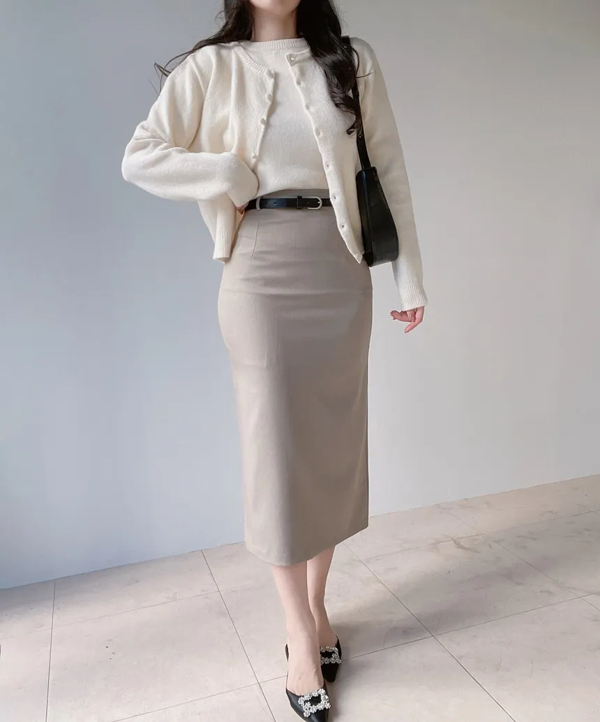 メルトンタッチラウンドネックベーシックシンプルカーディガン | mirangmirang | 詳細画像17