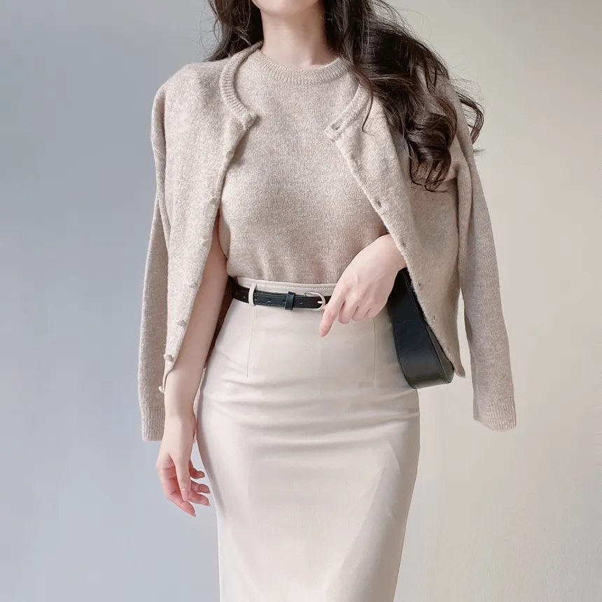 メルトンタッチラウンドネックベーシックシンプルカーディガン | mirangmirang | 詳細画像35