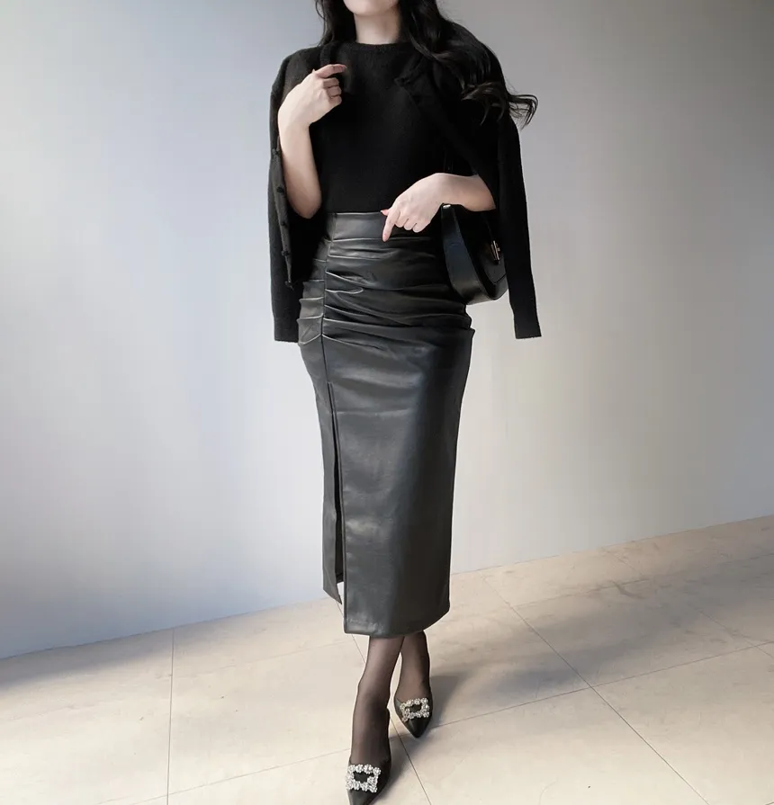 メルトンタッチラウンドネックベーシックシンプルカーディガン | mirangmirang | 詳細画像51