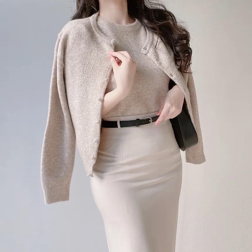 メルトンタッチラウンドネックシンプルベーシック半袖無地ニット | mirangmirang | 詳細画像3