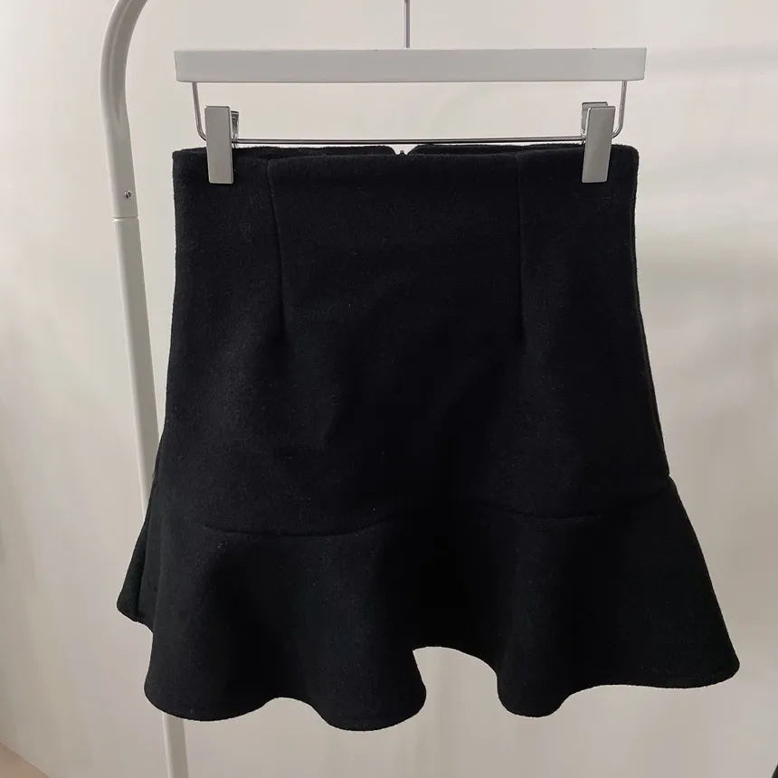 メルトンタッチラッフルHラインスカート | mirangmirang | 詳細画像20