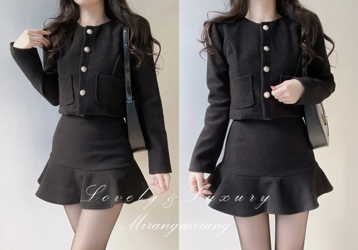 メルトンタッチラウンドネックポケットクロップドジャケット | mirangmirang | 詳細画像1