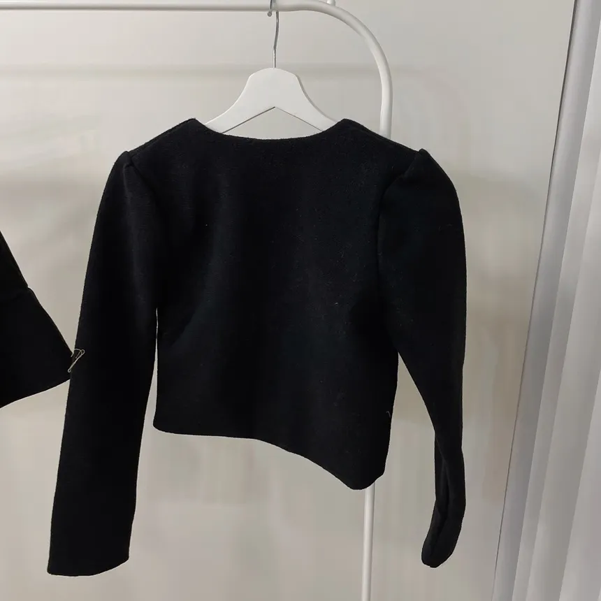 メルトンタッチラウンドネックポケットクロップドジャケット | mirangmirang | 詳細画像18