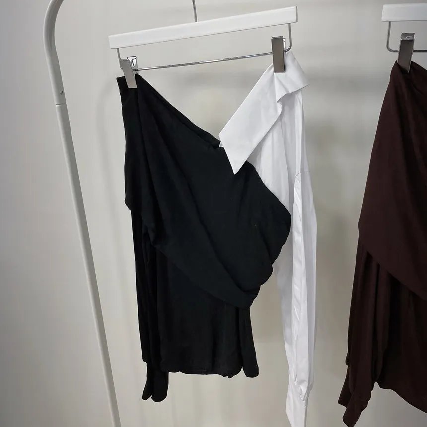 オフショルダーアンバランス配色ブラウス | mirangmirang | 詳細画像18