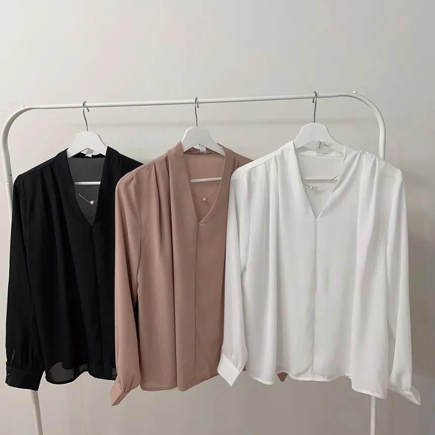 チェーンセットエコパールVネックブラウス | mirangmirang | 詳細画像23