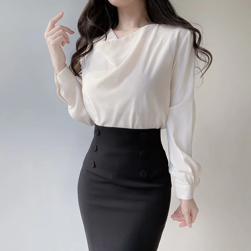 ストラップ付ドレープシャーリングブラウス | mirangmirang | 詳細画像5