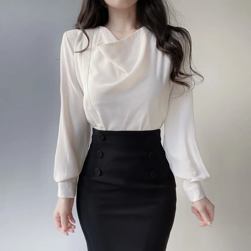 ストラップ付ドレープシャーリングブラウス | mirangmirang | 詳細画像7