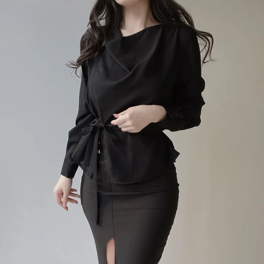 ストラップ付ドレープシャーリングブラウス | mirangmirang | 詳細画像13