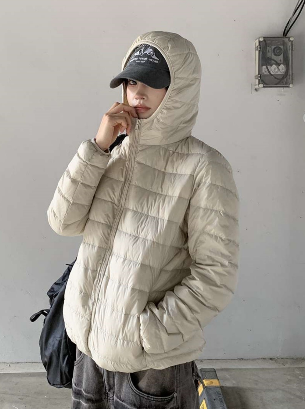 ポーチ付ダックダウン中綿ジップアップフードポケット長袖軽量ダウンジャケット | 詳細画像2