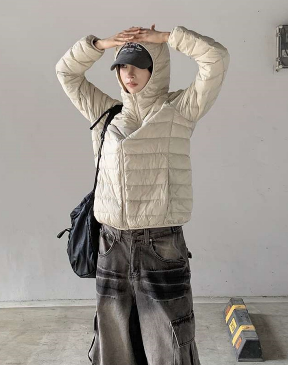 ポーチ付ダックダウン中綿ジップアップフードポケット長袖軽量ダウンジャケット | 詳細画像5