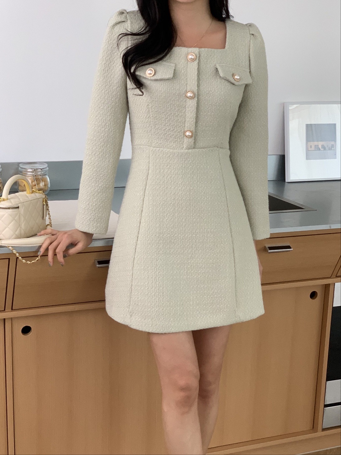 ジップアップスクエアネックパール調ボタンパフスリーブスリムフェイクボタンミニワンピース | 詳細画像5