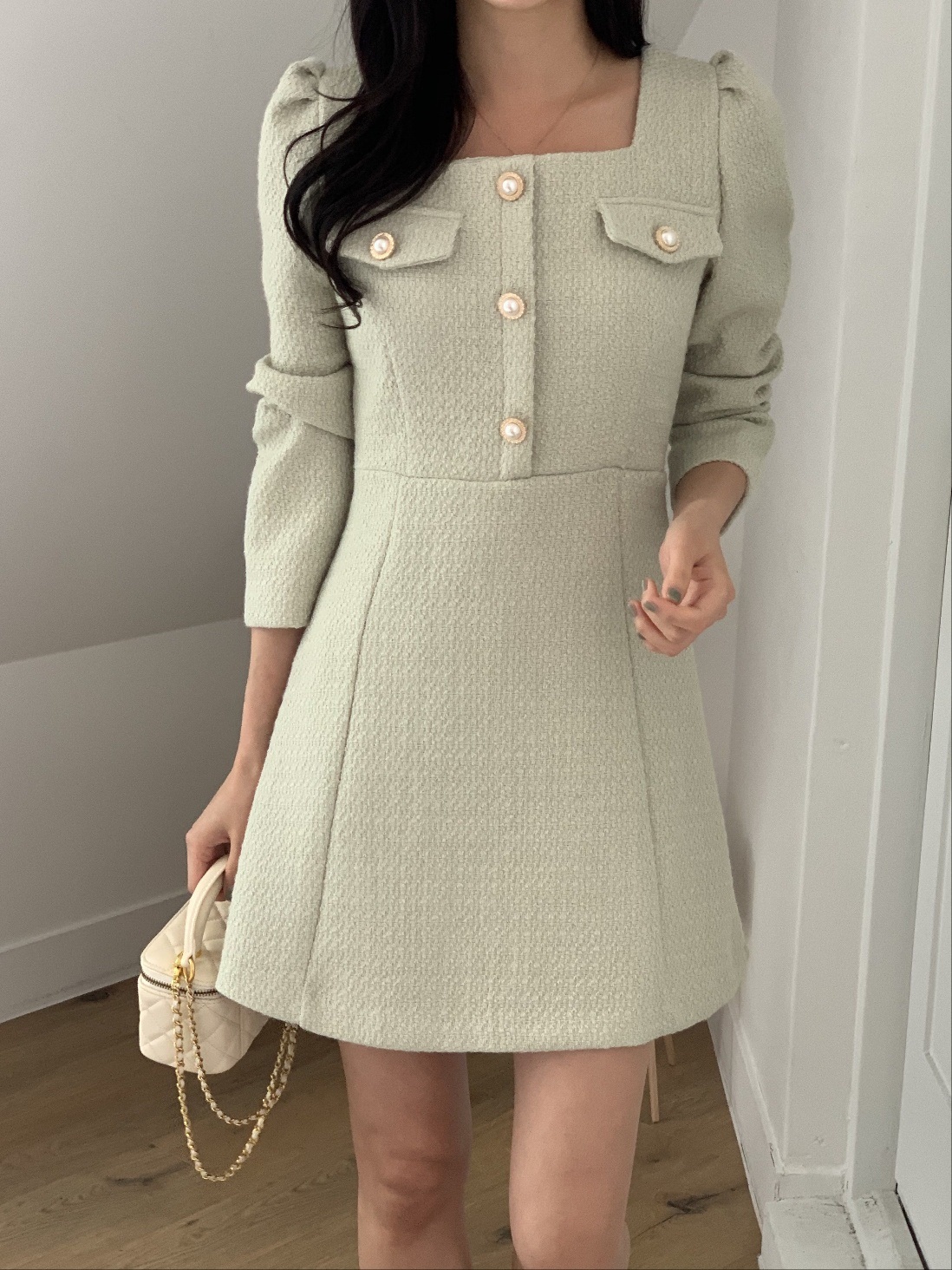 ジップアップスクエアネックパール調ボタンパフスリーブスリムフェイクボタンミニワンピース | 詳細画像20