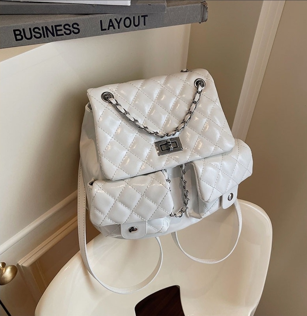 レザー調バックルチェーンポケットバックパック | 詳細画像12