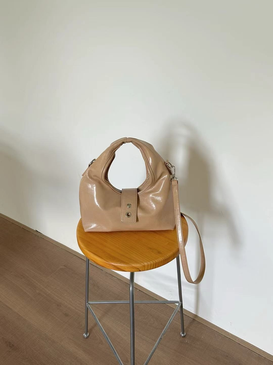 レザー調ショルダーバッグ2WAY | 詳細画像10