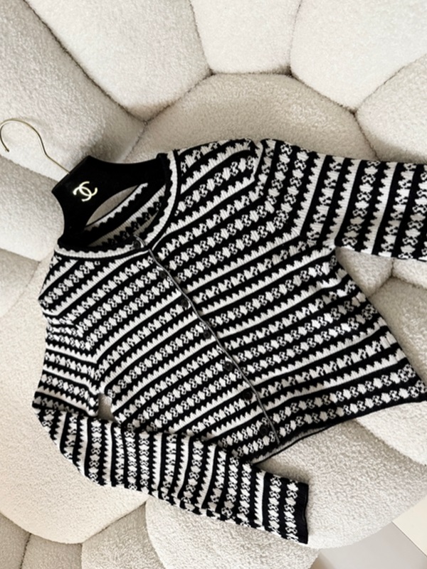 ニットボタンラウンドネック長袖配色カーディガン | 詳細画像12