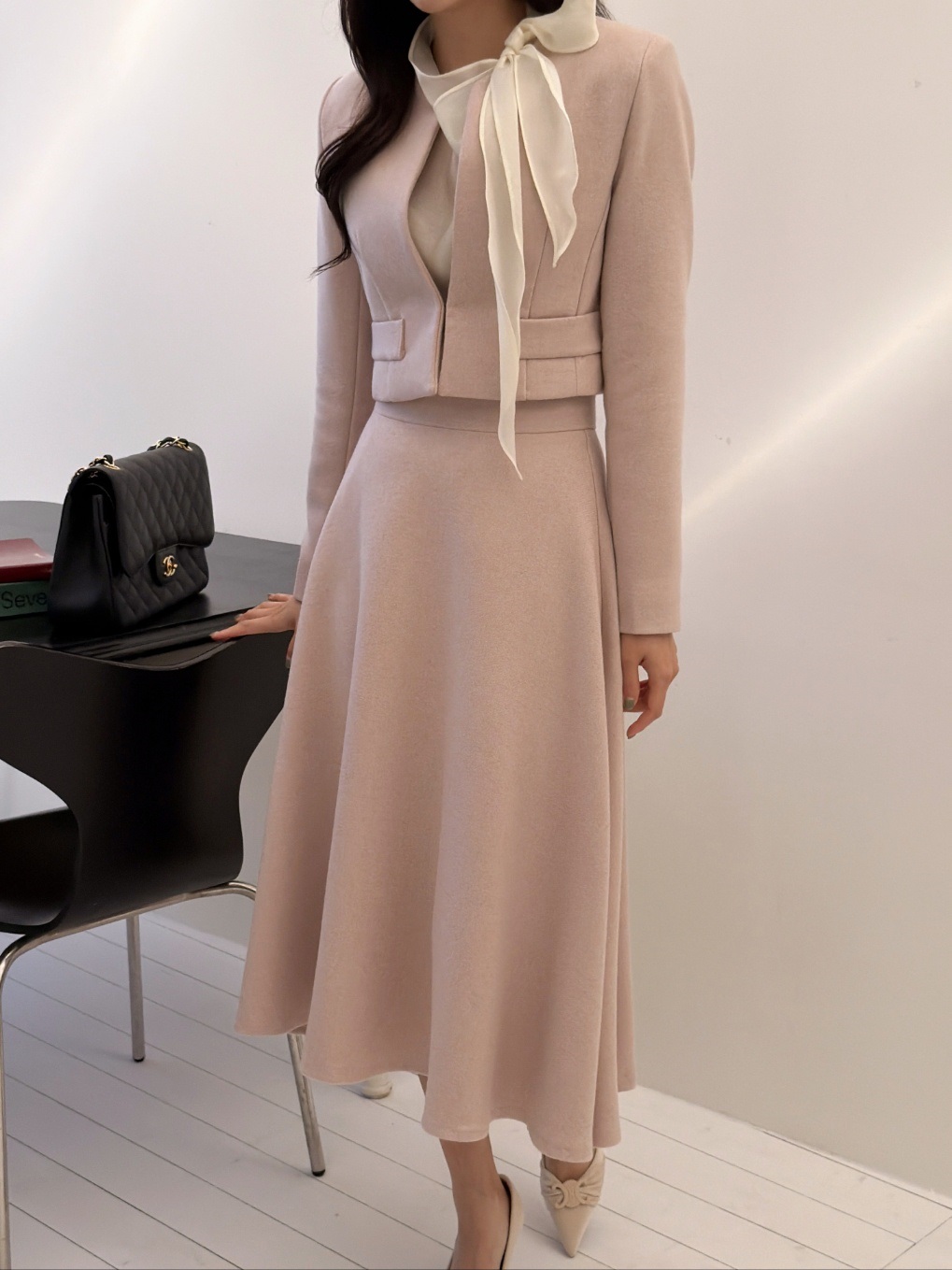 ラウンドネックバックル肩パッドスリム長袖ジャケット | 詳細画像4