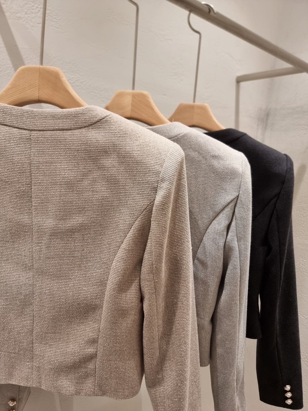 ラウンドネック肩パッド長袖ジャケット | 詳細画像22