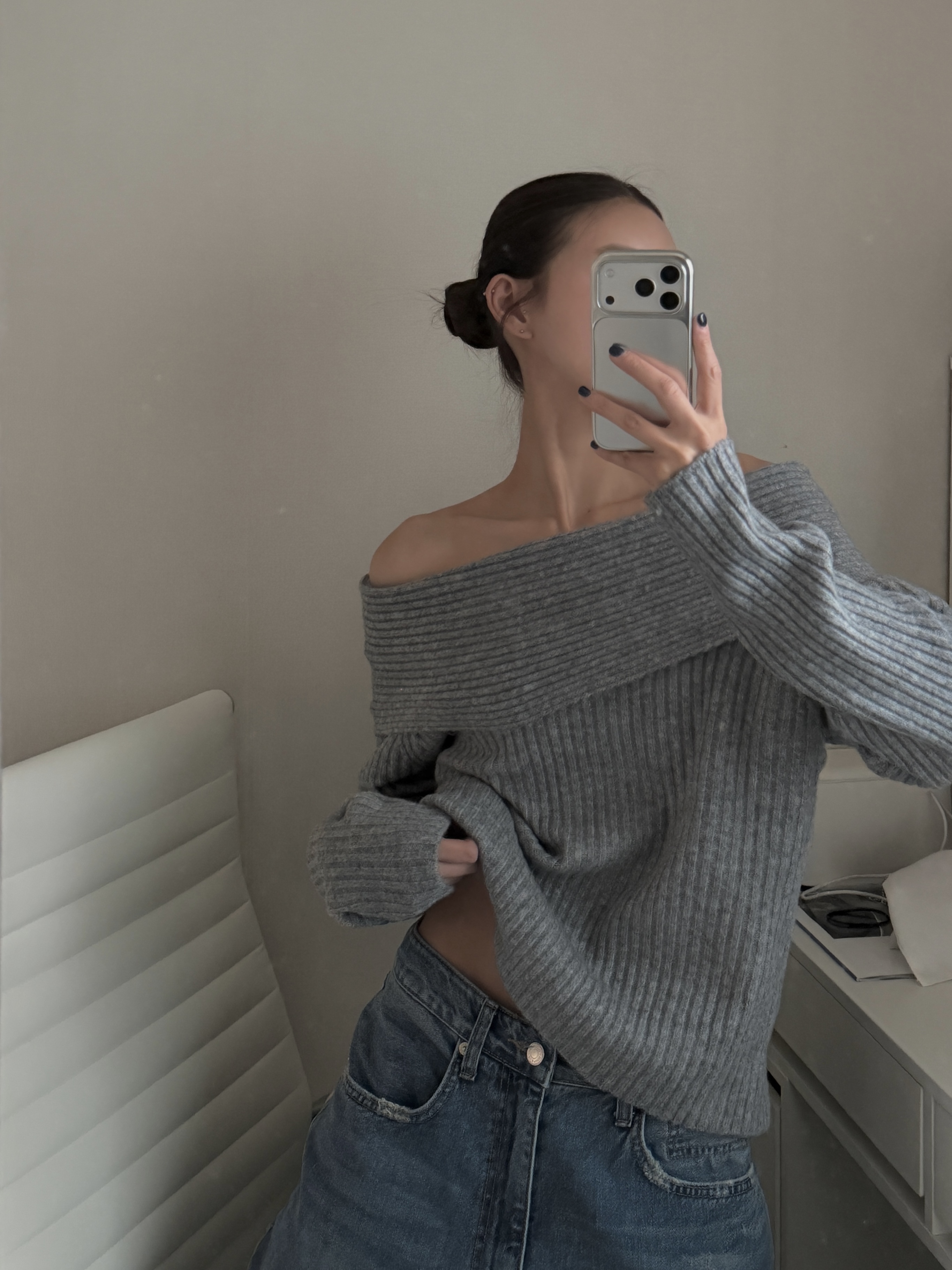 オフショルダールーズ長袖ニット | 詳細画像2