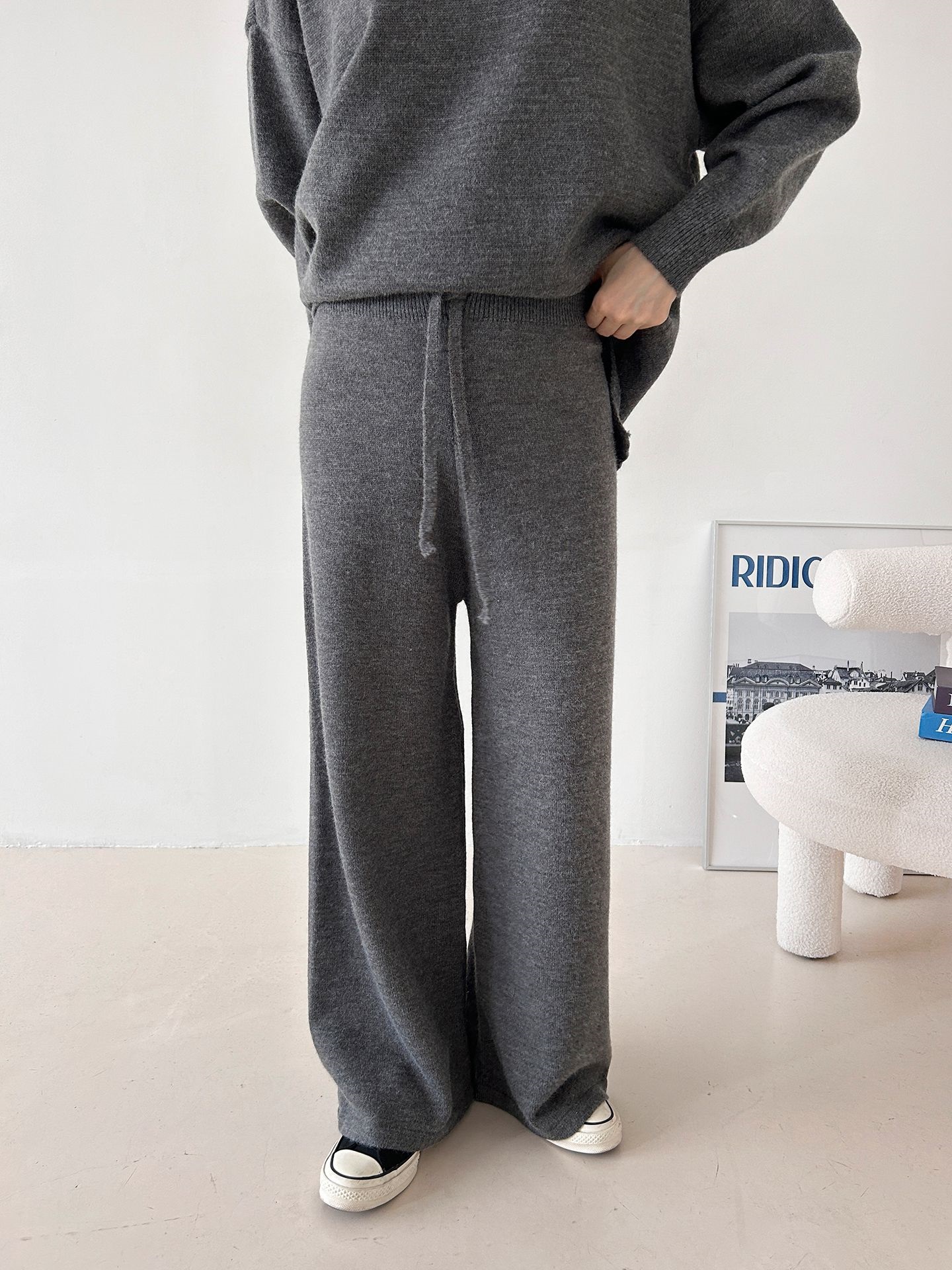 ラウンドネックウエストゴムロングルーズ長袖セットアップパンツニット | 詳細画像15