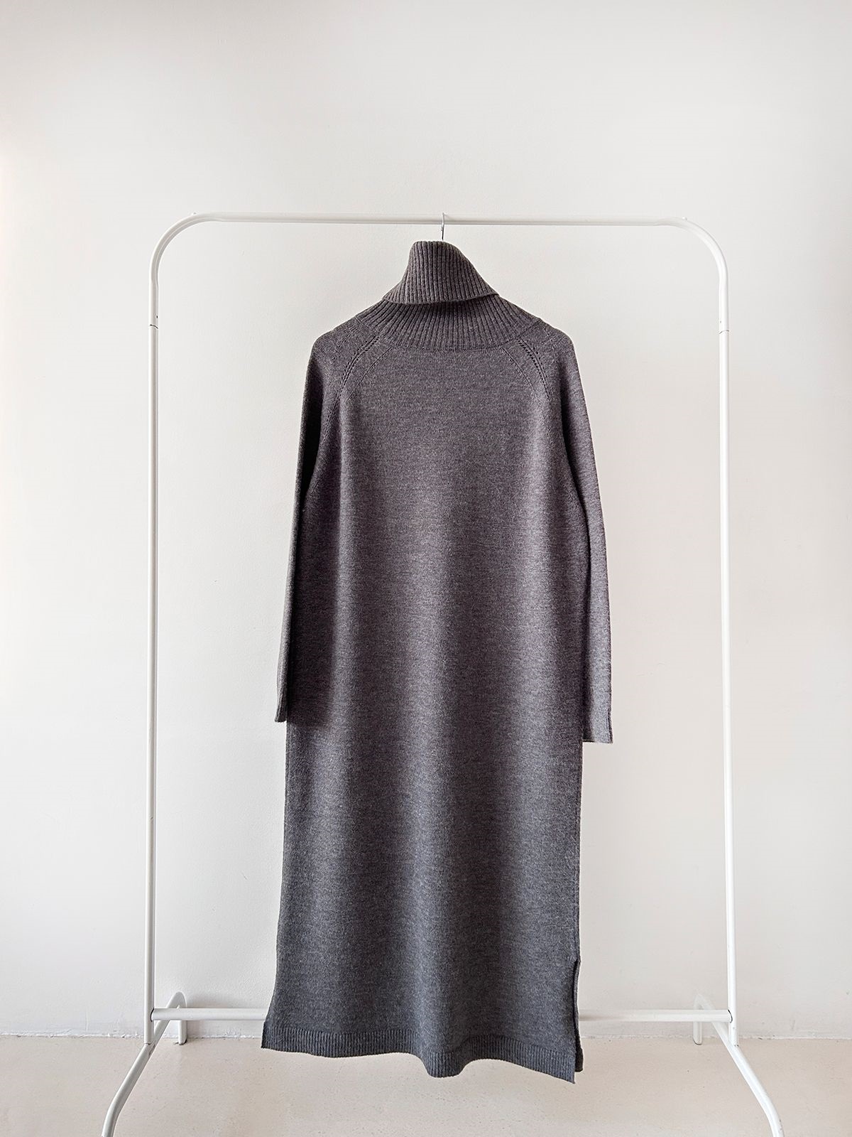 ニットタートルネックロングルーズ長袖ワンピース | 詳細画像38