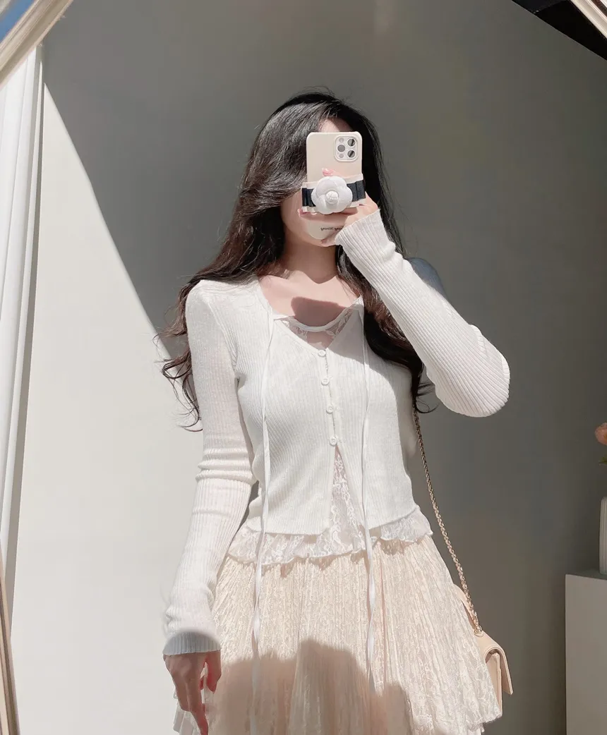 リブVネックリボンボタンレースTシャツ | mirangmirang | 詳細画像11