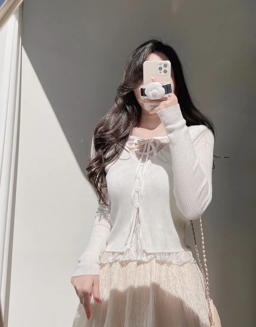 リブVネックリボンボタンレースTシャツ | mirangmirang | 詳細画像18