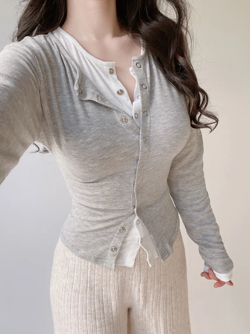 スナップボタンラウンドネック長袖スリムカラーカーディガン | mirangmirang | 詳細画像22