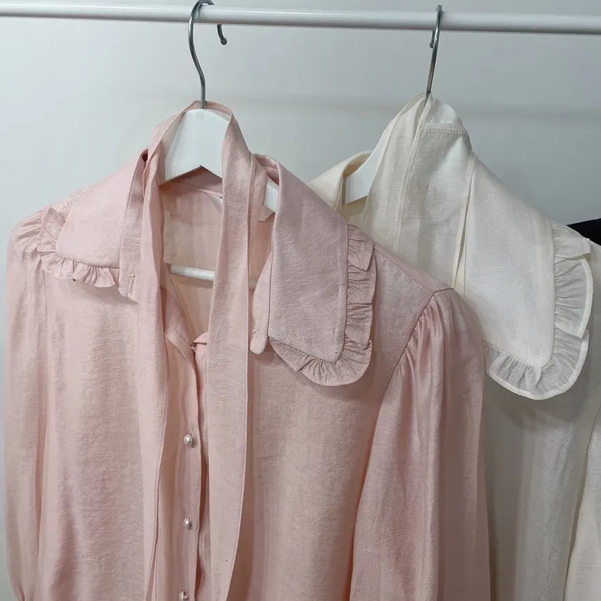 オーガンジーフリルカラーボタンカラーブラウス | mirangmirang | 詳細画像23