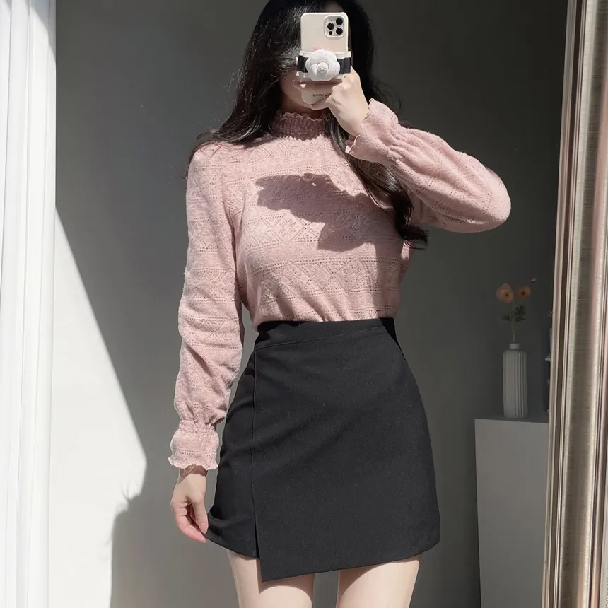 シャーリングタートルネック長袖ベルスリーブカラーブラウス | mirangmirang | 詳細画像13